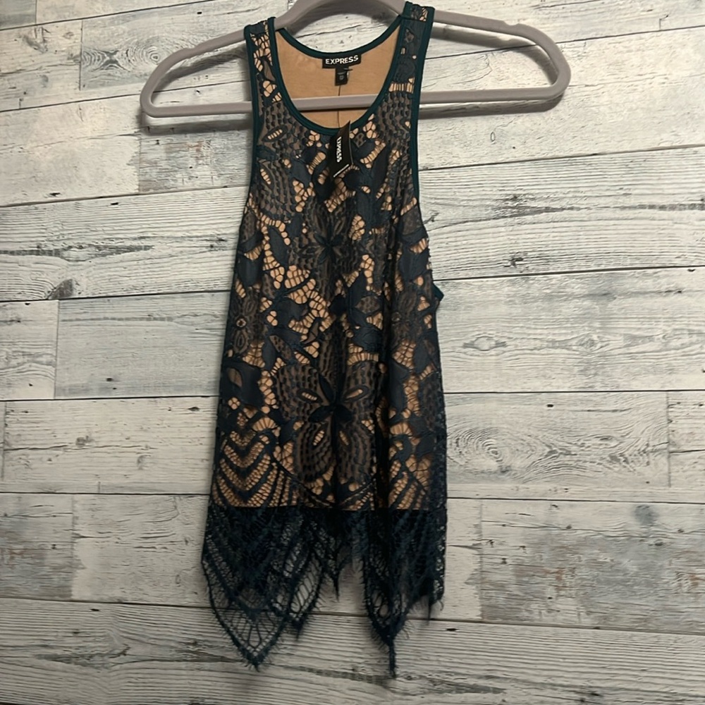 Green Sleeveless top